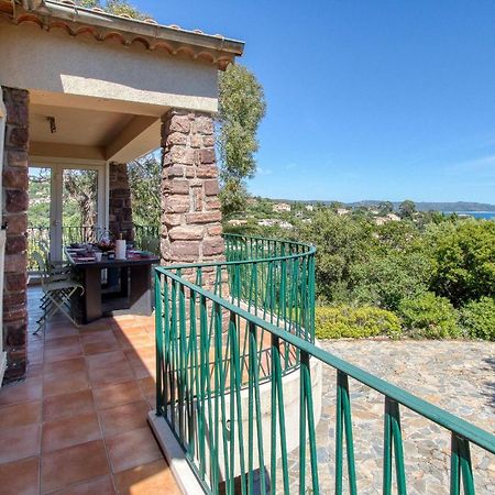 Villa Cavalaire Sur Mer Esterno foto