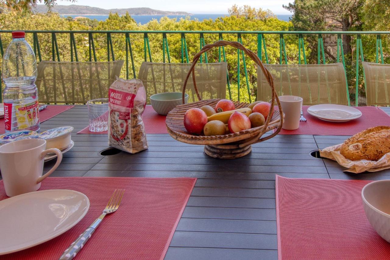 Villa Cavalaire Sur Mer Esterno foto