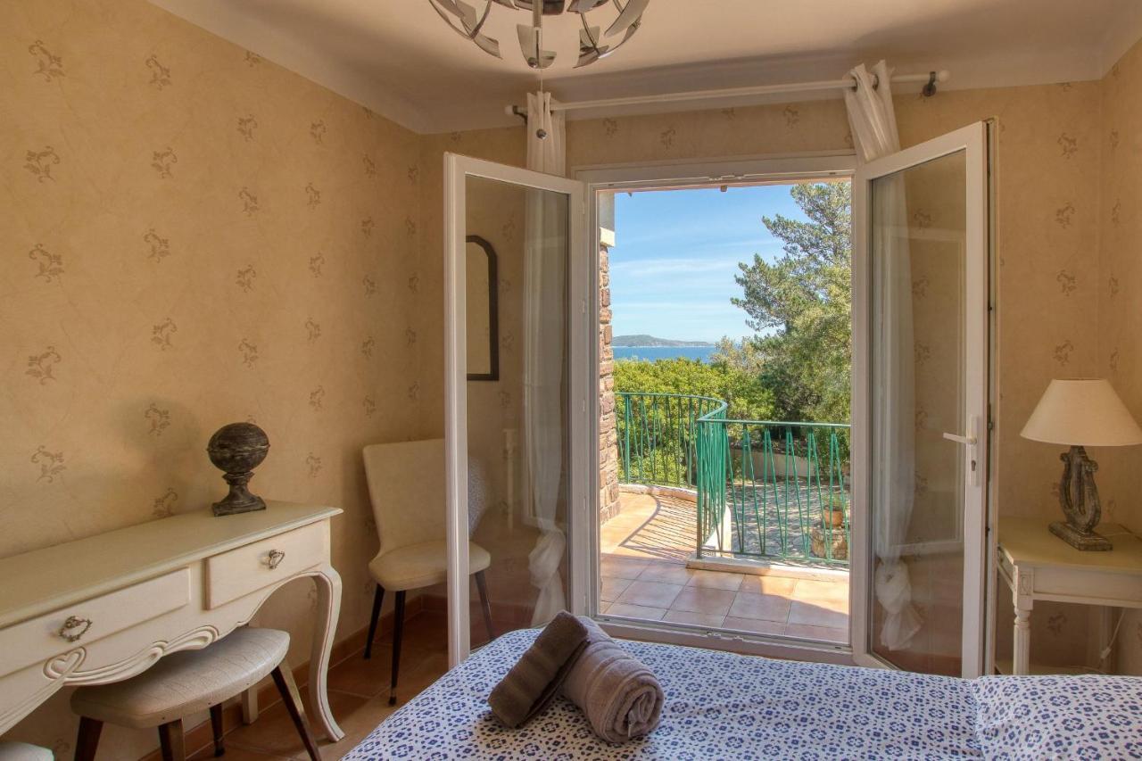 Villa Cavalaire Sur Mer Esterno foto