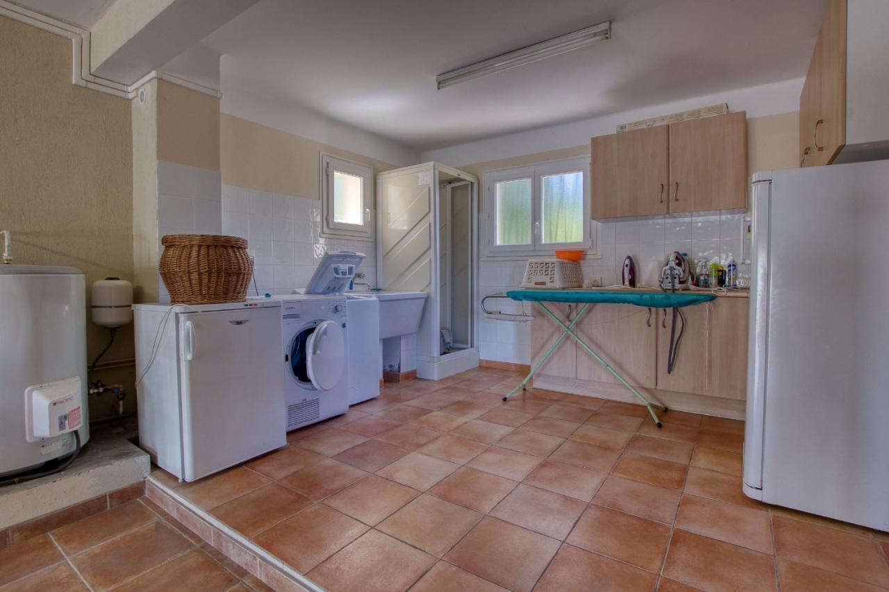 Villa Cavalaire Sur Mer Esterno foto